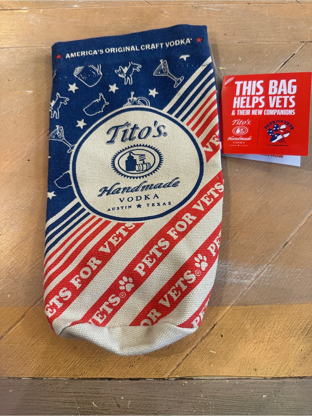 Tito’s Vodka Pets for Vets Dog People Pet Bag NWT